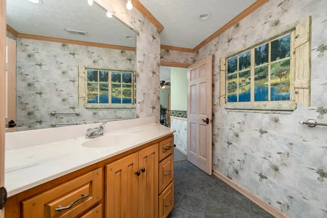 $1,299,900 | 122 Creekside Lane, Woodbury, TN 37190