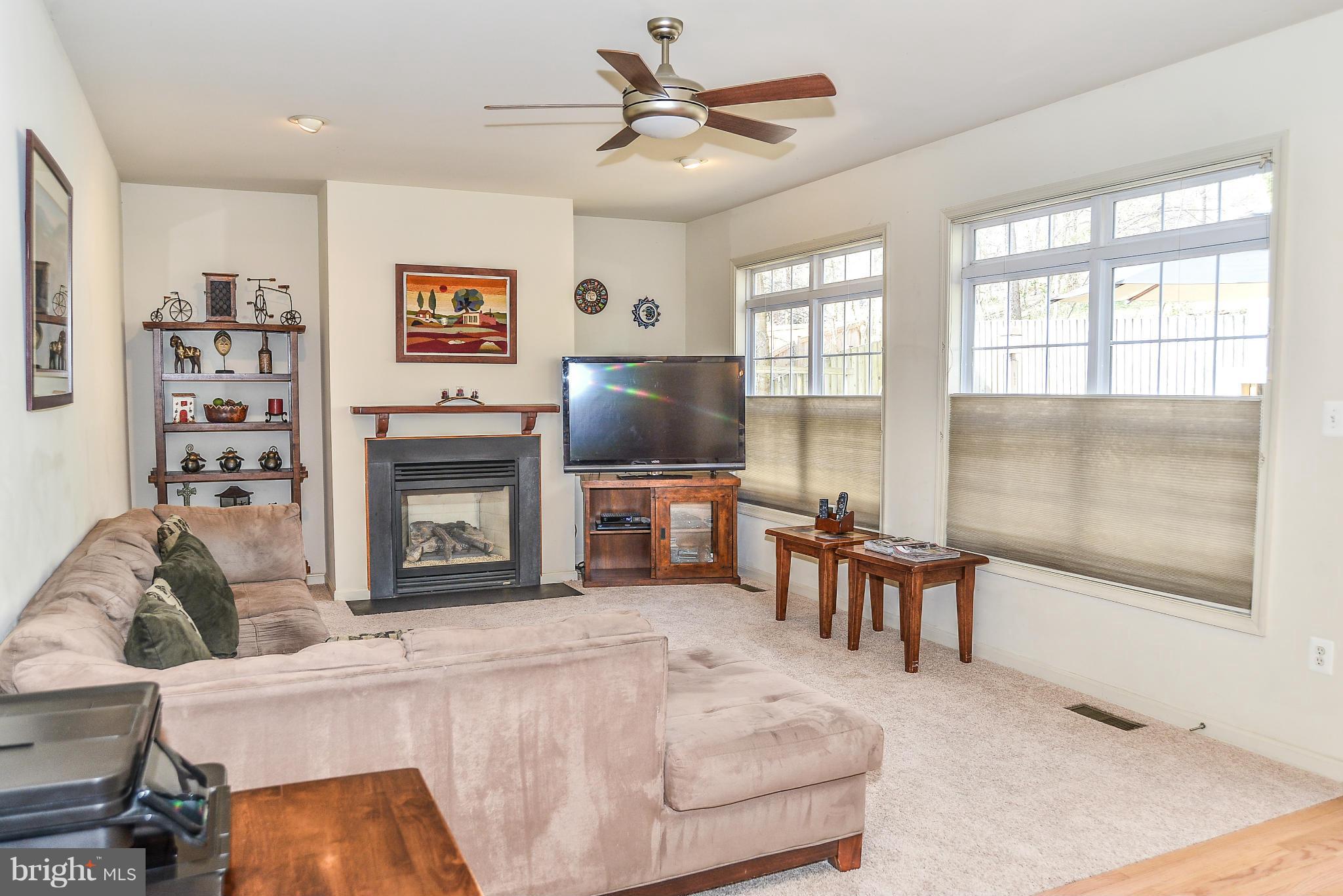 7370 Pohick Ridge Court Springfield, VA 22153 - Photo 11 of 29 Family Room