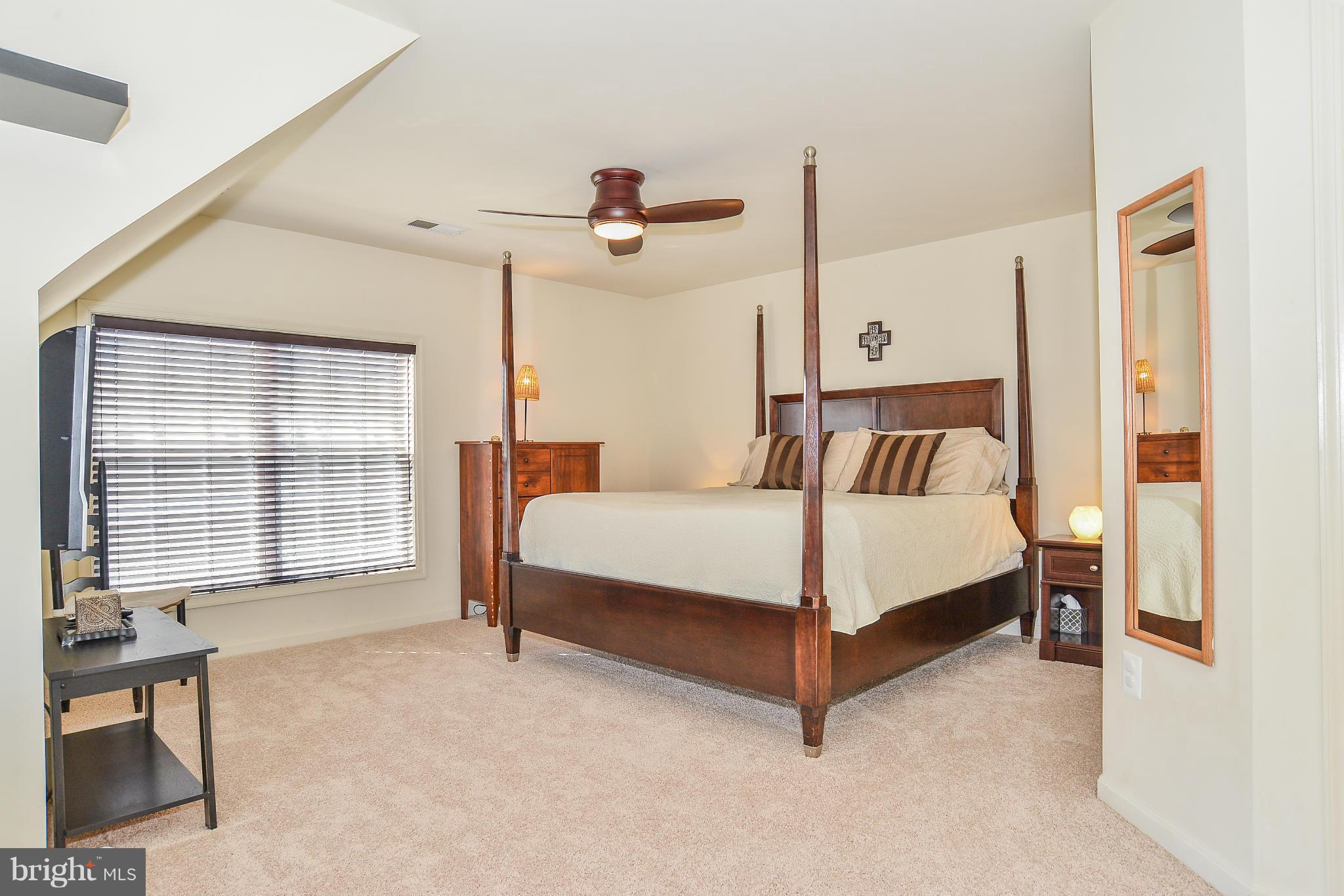 7370 Pohick Ridge Court Springfield, VA 22153 - Photo 16 of 29 Bedroom 2