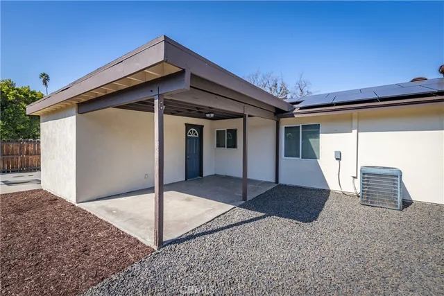 $589,900 | 824 Hartzell Avenue, Redlands, CA 92374