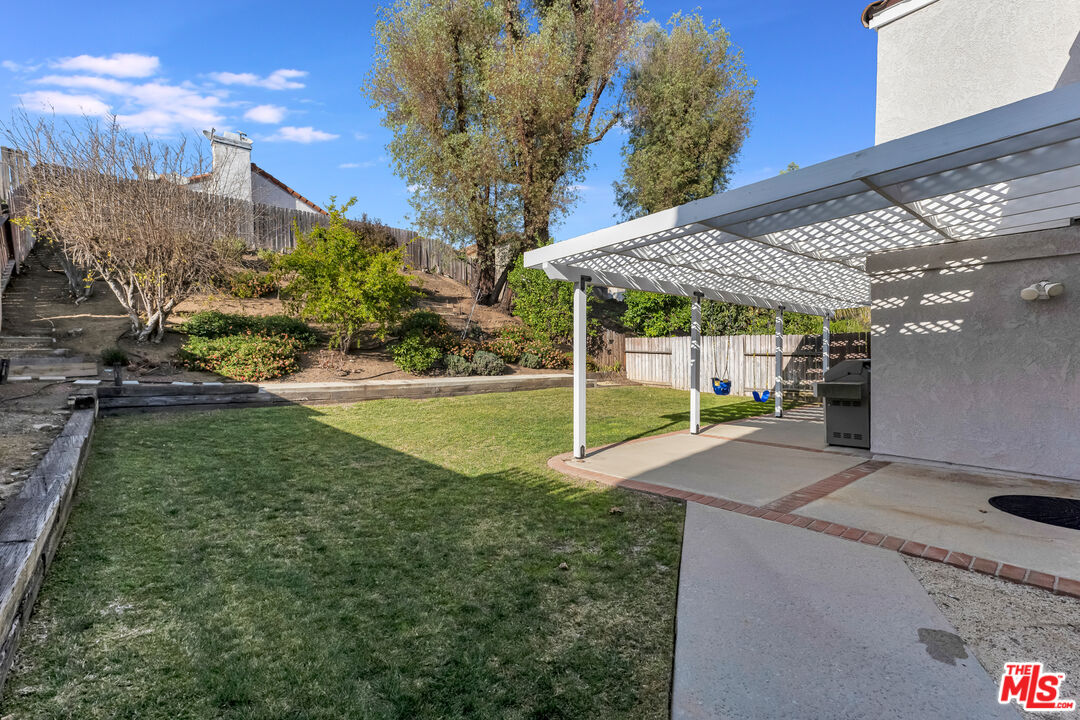 15 Oak Cliff Drive Phillips Ranch, CA 91766 - Photo 31 of 47