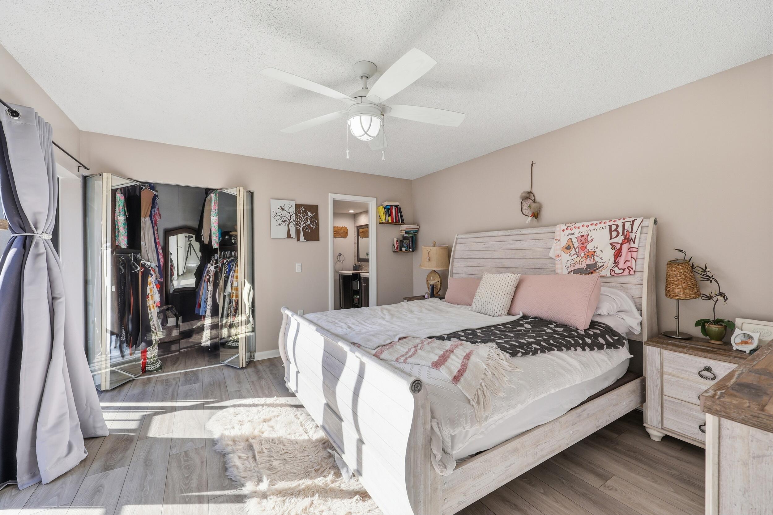 5804 Southeast Windsong Lane, Unit 220 Stuart, FL 34997 - Photo 18 of 33 5804 SE Windsong Lane 220