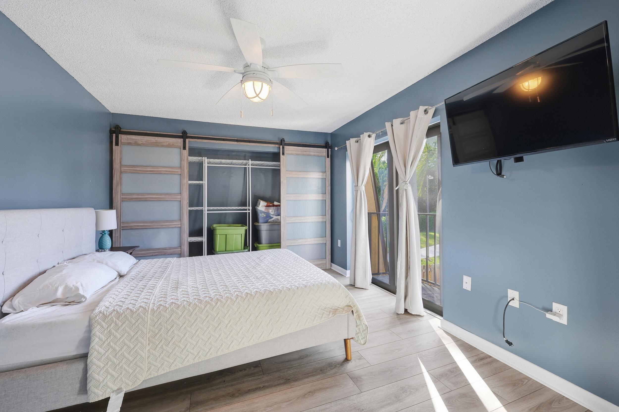 5804 Southeast Windsong Lane, Unit 220 Stuart, FL 34997 - Photo 25 of 33 5804 SE Windsong Lane 220