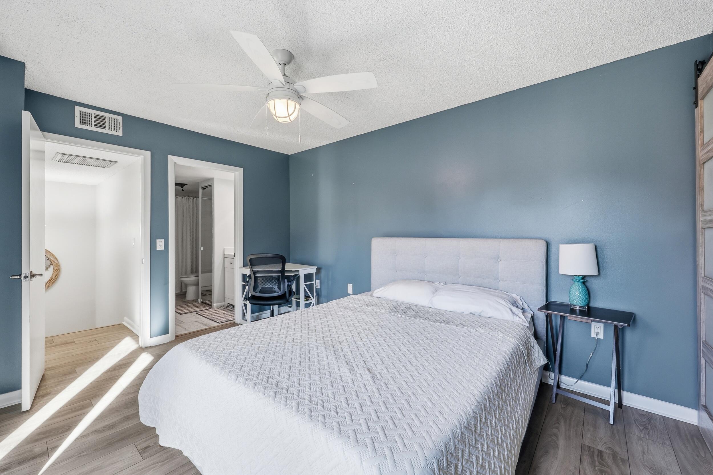 5804 Southeast Windsong Lane, Unit 220 Stuart, FL 34997 - Photo 27 of 33 5804 SE Windsong Lane 220