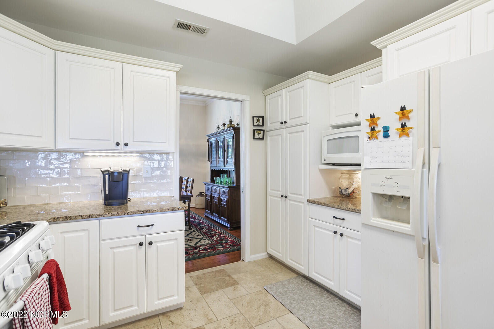 422 Shoreline Drive Cedar Point, NC 28584 - Photo 20 of 75 20_IMG_8583_mls