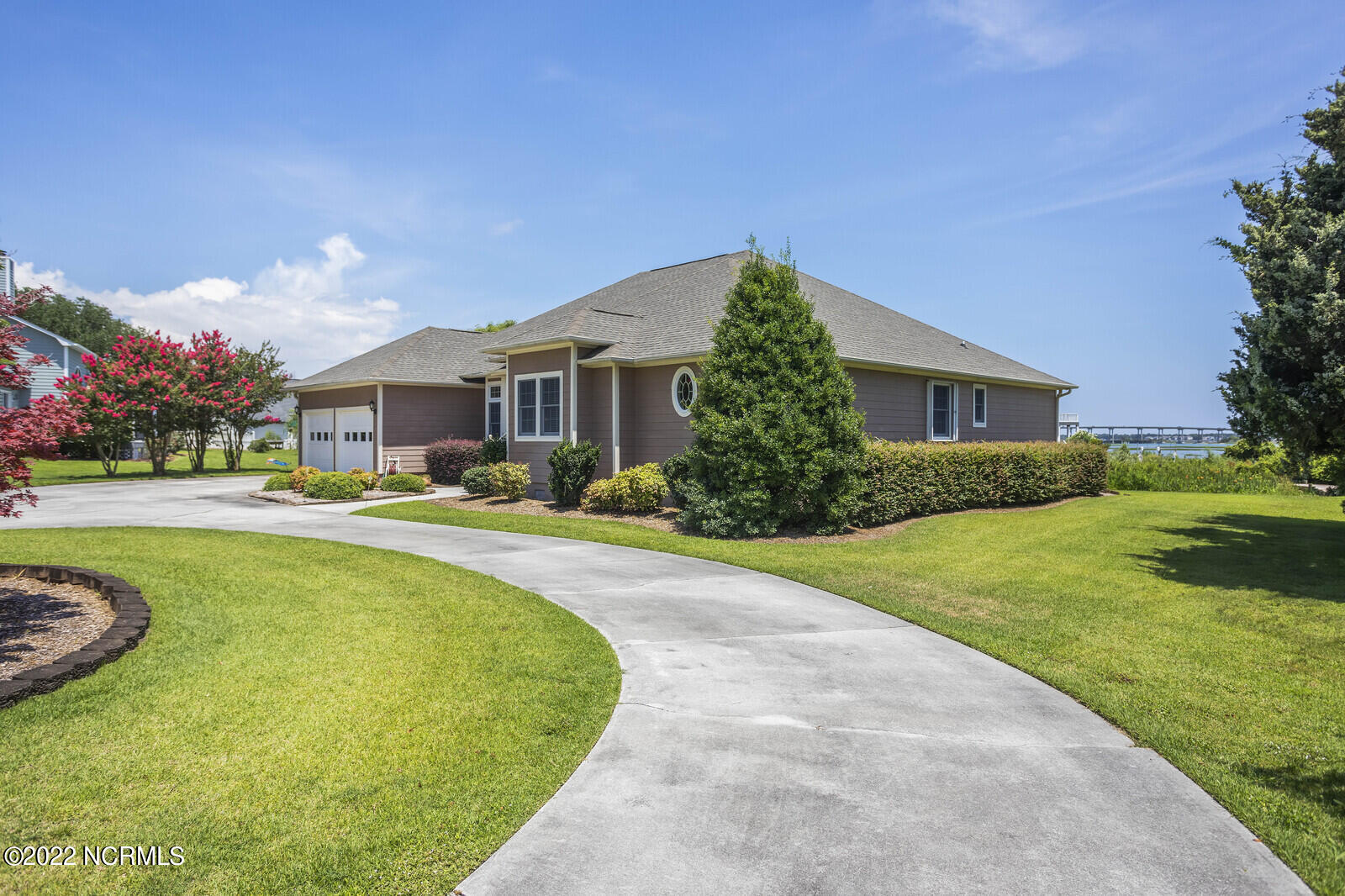 422 Shoreline Drive Cedar Point, NC 28584 - Photo 3 of 75 03_IMG_8695_mls