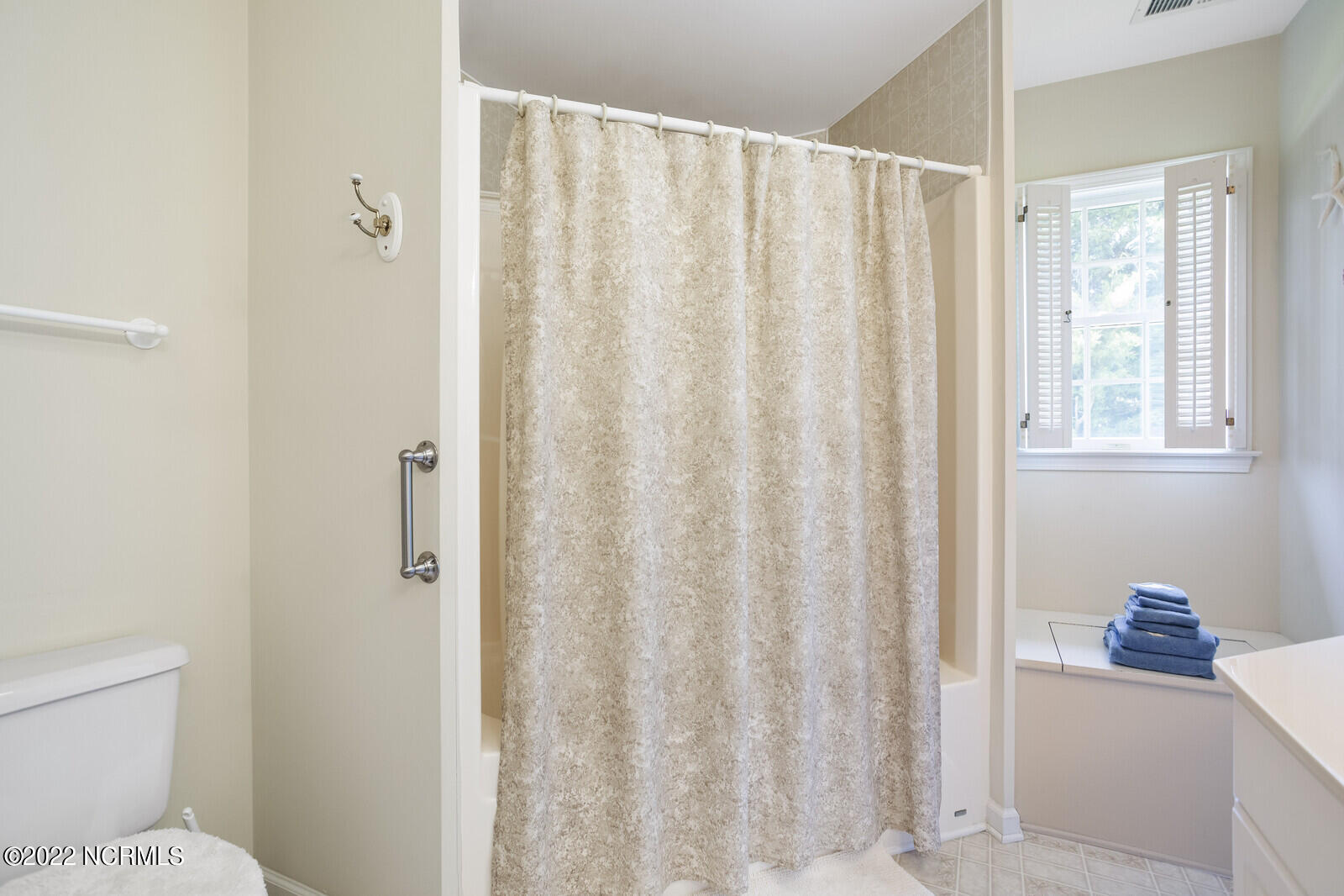 422 Shoreline Drive Cedar Point, NC 28584 - Photo 41 of 75 41_IMG_8634_mls