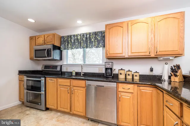 $450,000 | 987 Jacks Lane, Lansdale, PA 19446