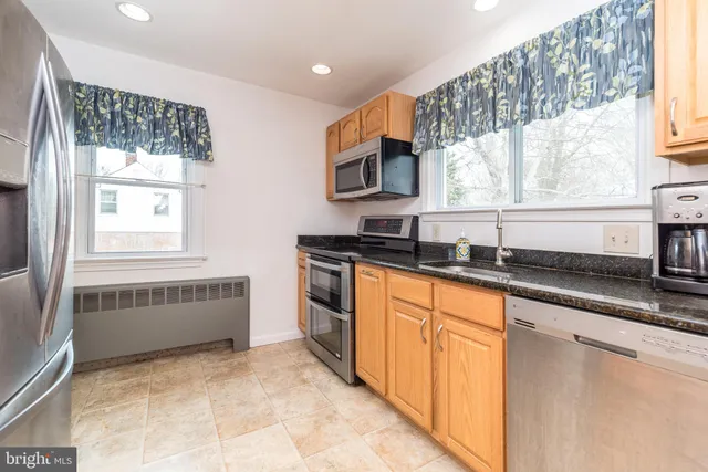 $450,000 | 987 Jacks Lane, Lansdale, PA 19446