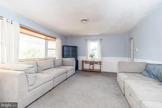 $450,000 | 987 Jacks Lane, Lansdale, PA 19446