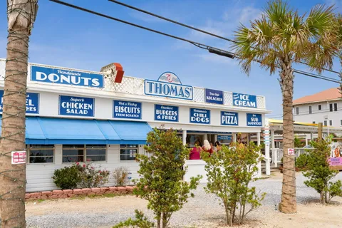 a sign that is on the side of the road