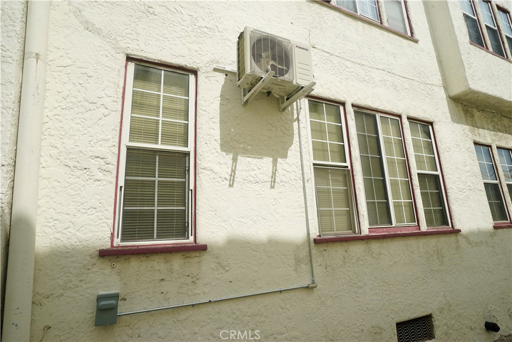 1336 Elm Street, Unit 2 Alhambra, CA 91803 - Photo 12 of 36