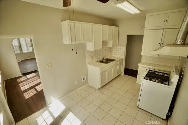 $2,400 | 1336 Elm Street, Unit 2, Alhambra, CA 91803