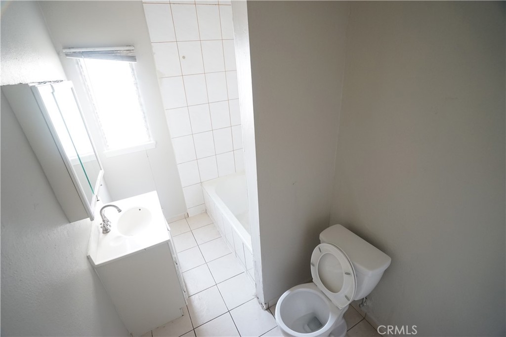 1336 Elm Street, Unit 2 Alhambra, CA 91803 - Photo 24 of 36