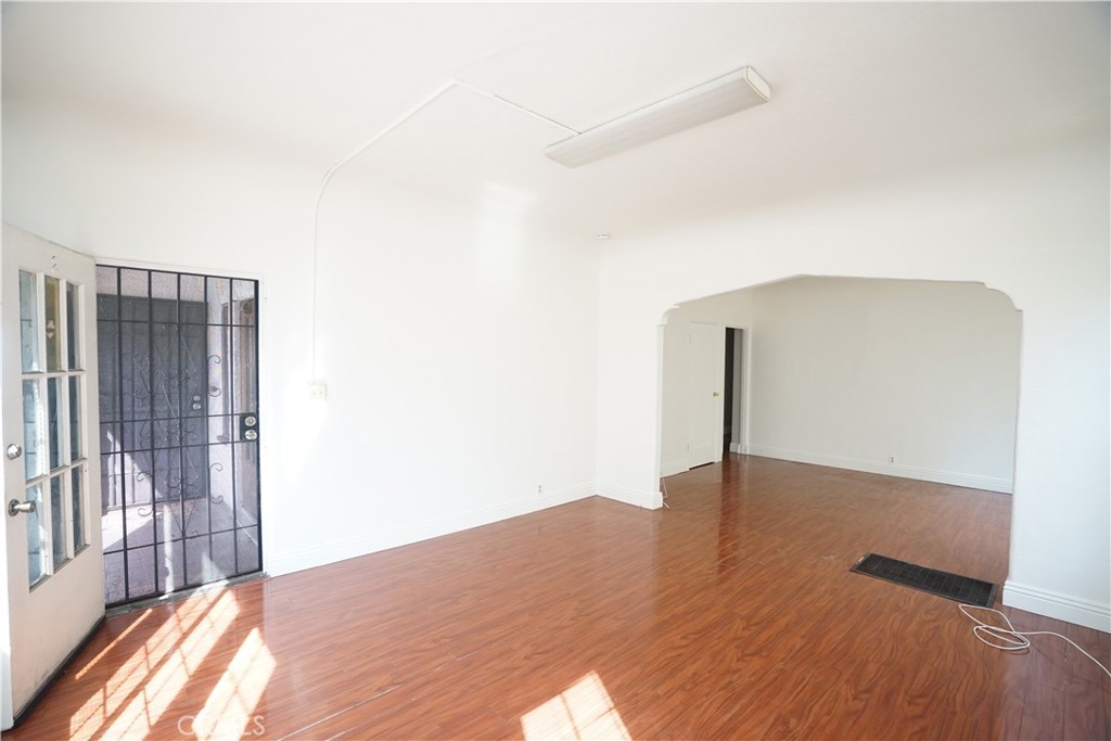 1336 Elm Street, Unit 2 Alhambra, CA 91803 - Photo 5 of 26