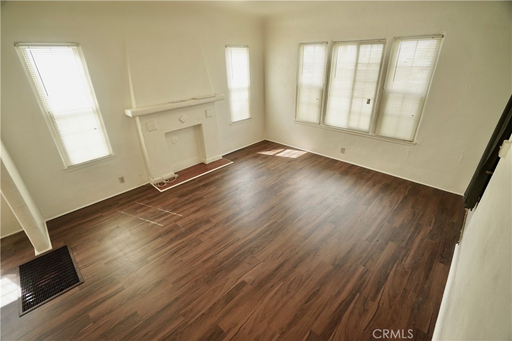 1336 Elm Street, Unit 2 Alhambra, CA 91803 - Photo 6 of 36