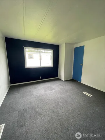 $42,026 | 1050 Howard Street, Unit 10, Raymond, WA 98577