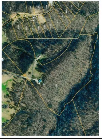 $329,900 | 214 Dont Care Lane, Celina, TN 38551