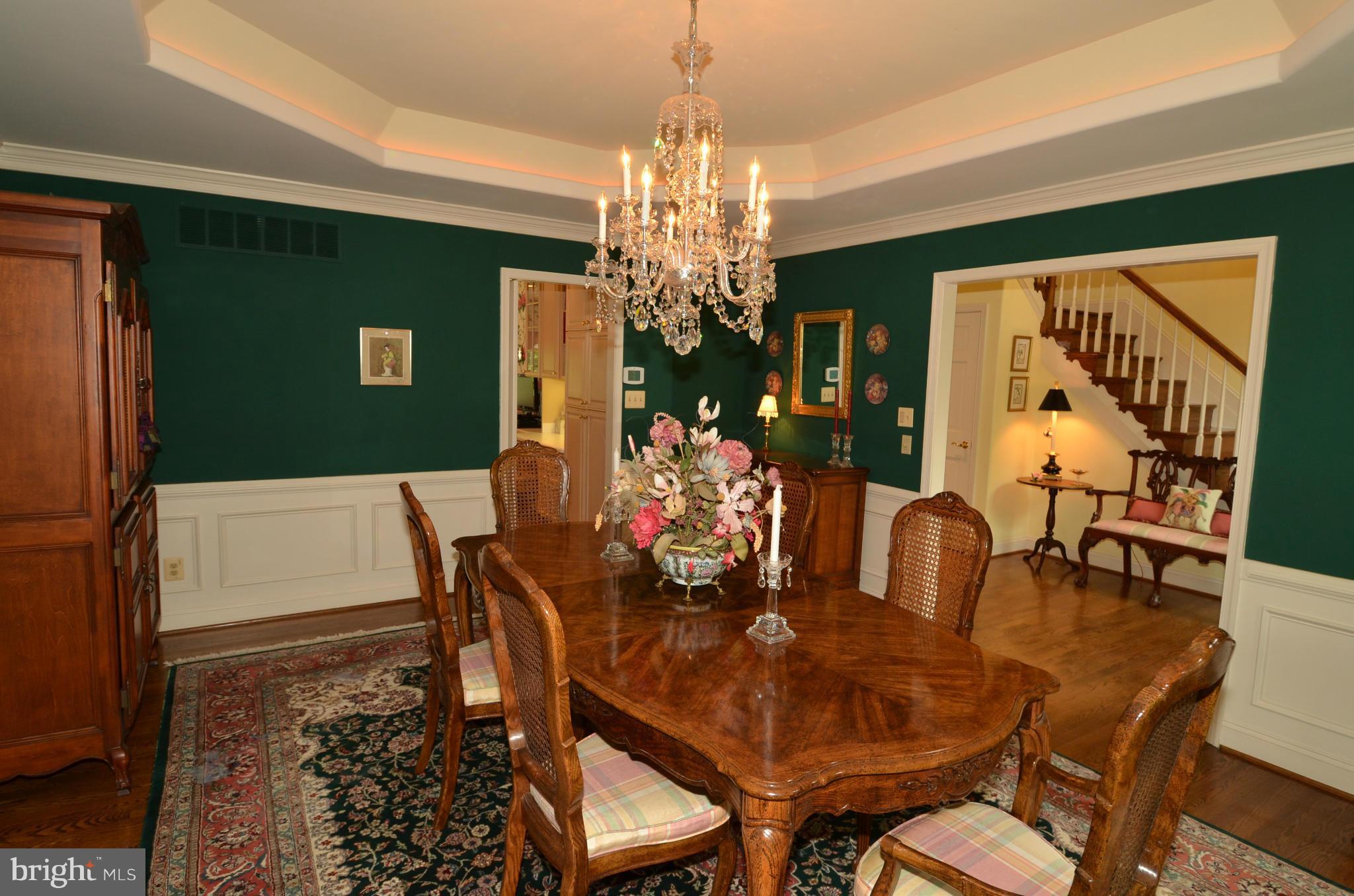 1925 West Joppa Road Towson, MD 21204 - Photo 7 of 30 Dining Room