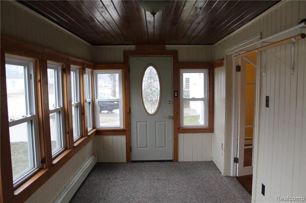 3397 East Atherton Road Burton, MI 48529 - Photo 11 of 28