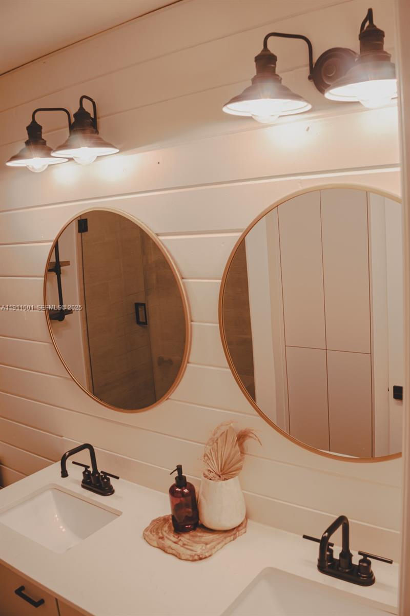 7705 Northwest 178th Street, Unit 7705 Hialeah, FL 33015 - Photo 14 of 25