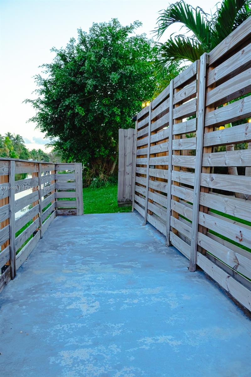 7705 Northwest 178th Street, Unit 7705 Hialeah, FL 33015 - Photo 25 of 25