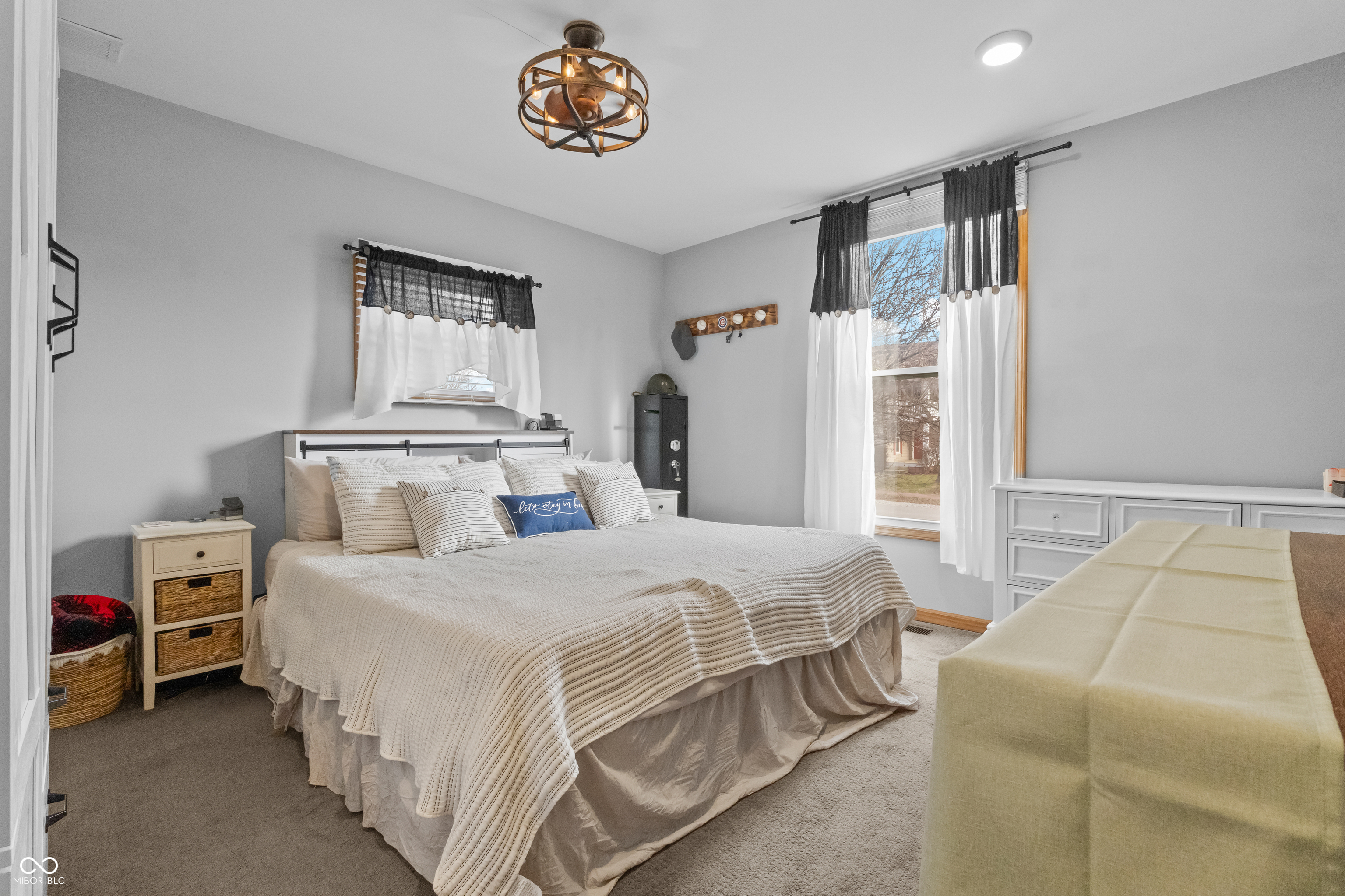 990 Wilson Way Franklin, IN 46131 - Photo 12 of 48