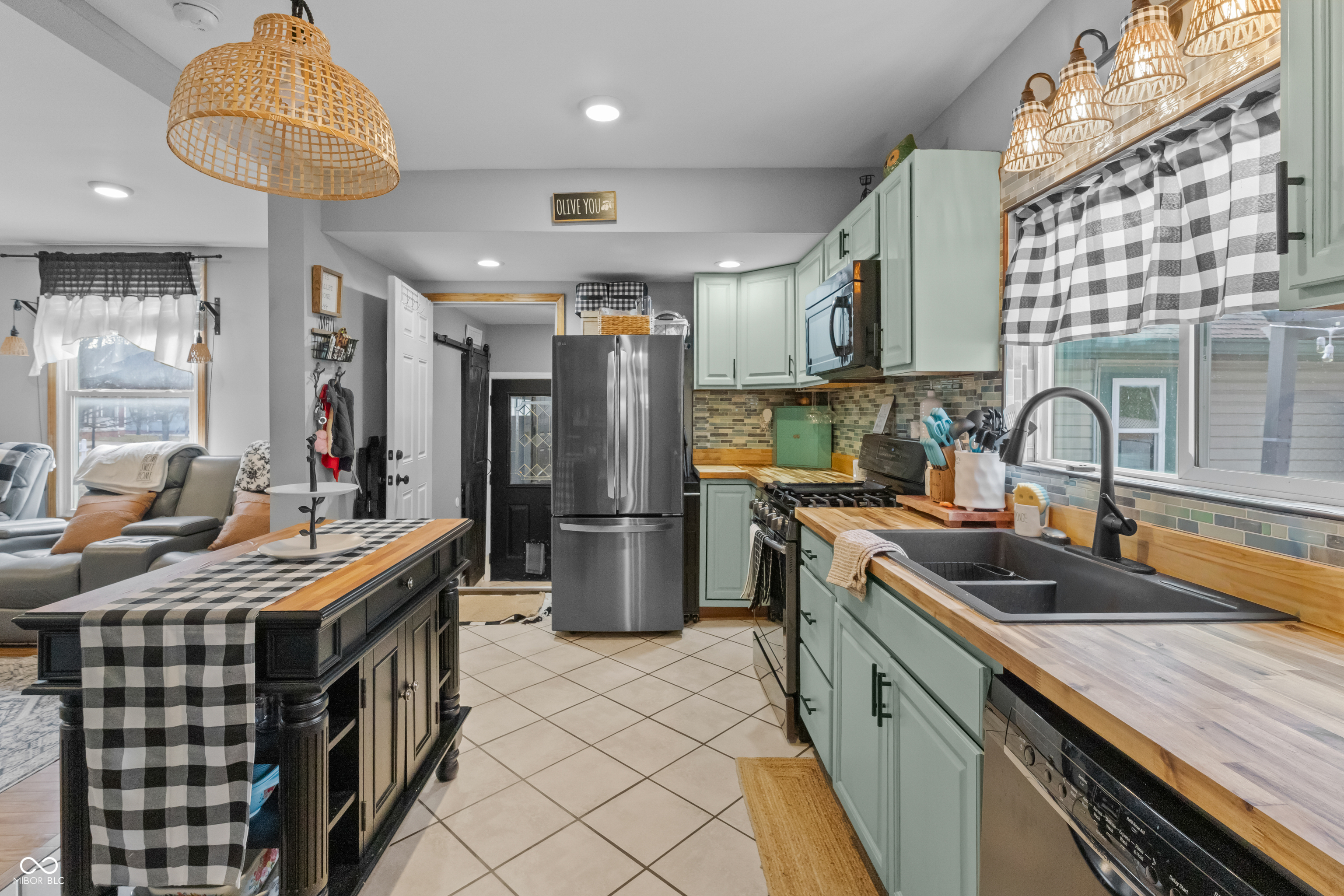 990 Wilson Way Franklin, IN 46131 - Photo 26 of 48