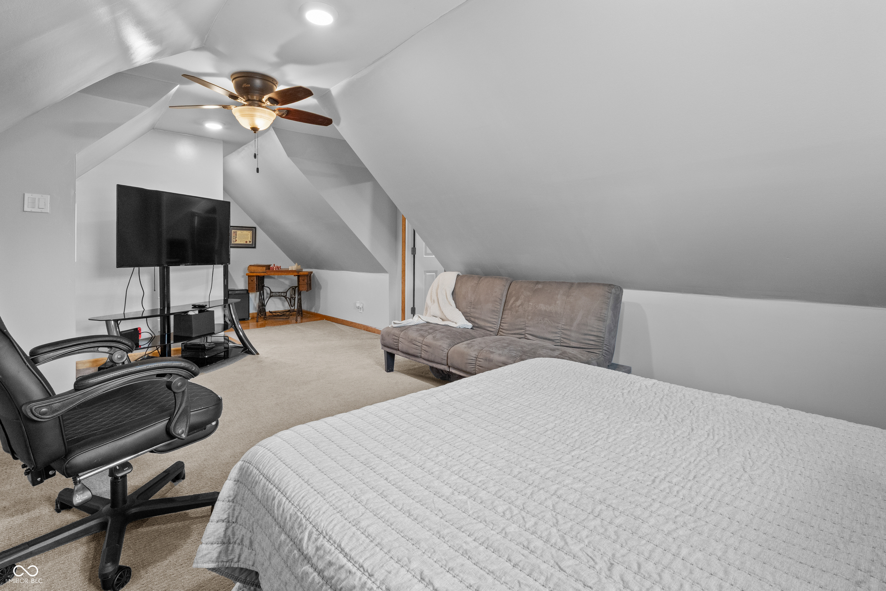 990 Wilson Way Franklin, IN 46131 - Photo 37 of 48