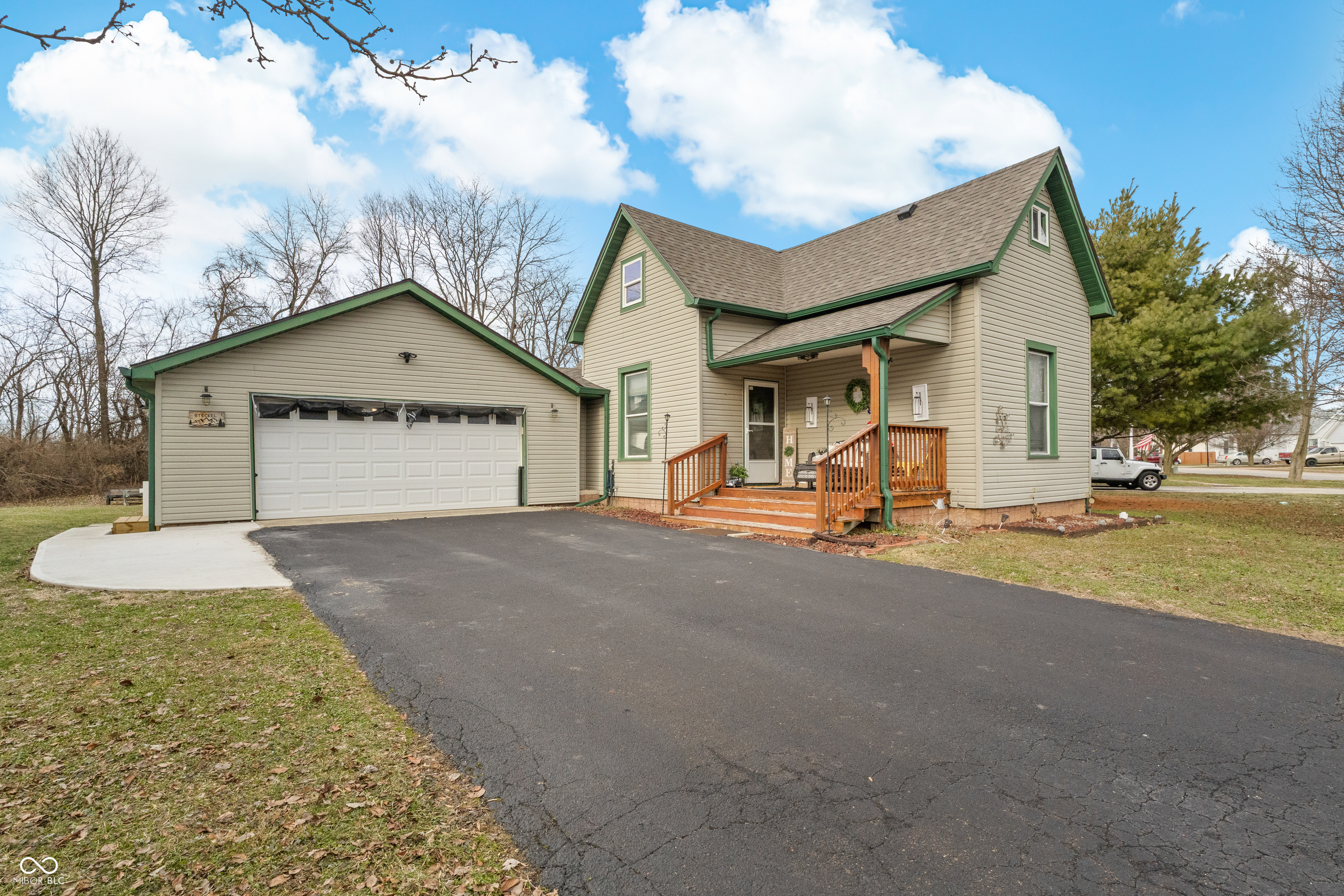 990 Wilson Way Franklin, IN 46131 - Photo 4 of 48