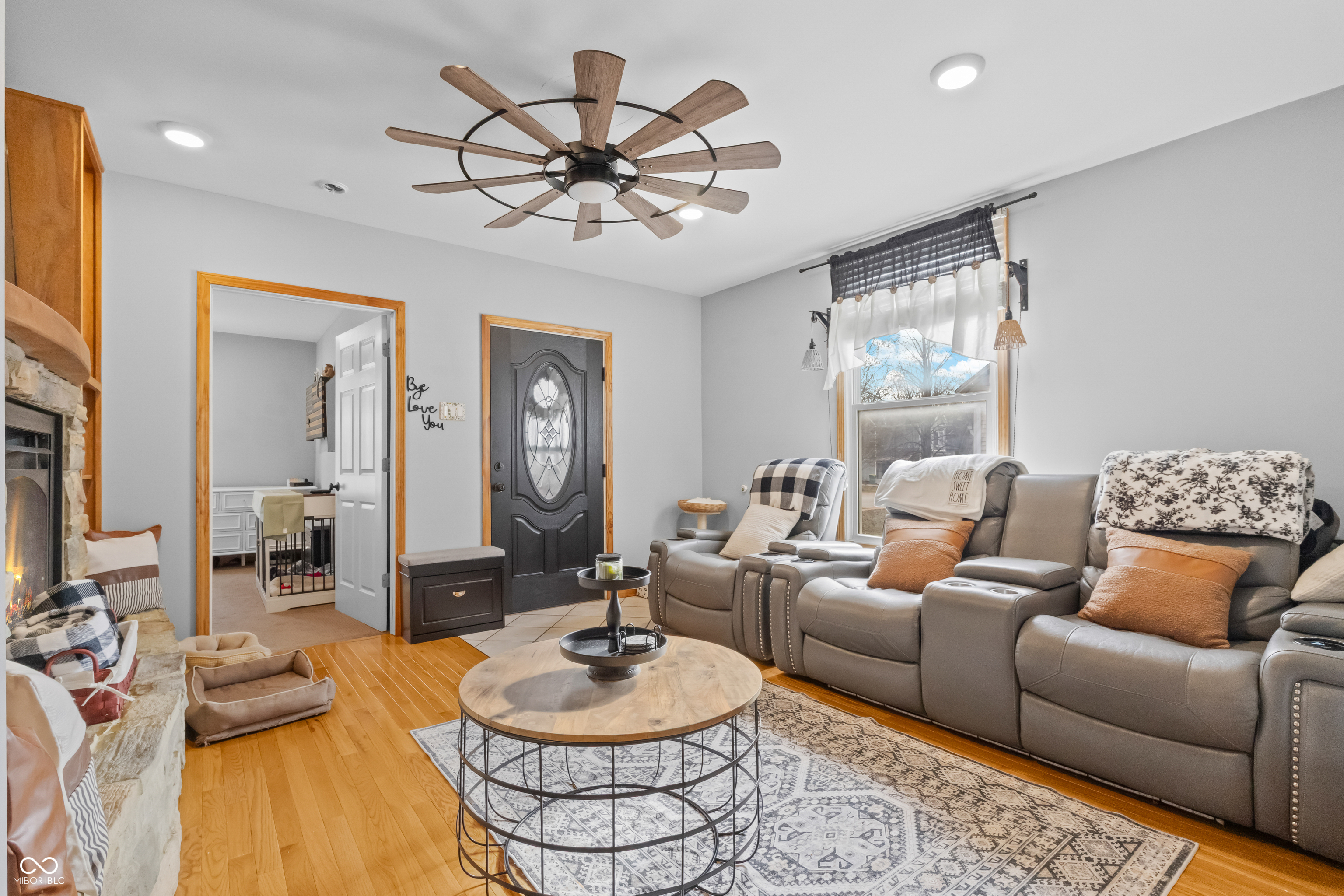 990 Wilson Way Franklin, IN 46131 - Photo 7 of 48