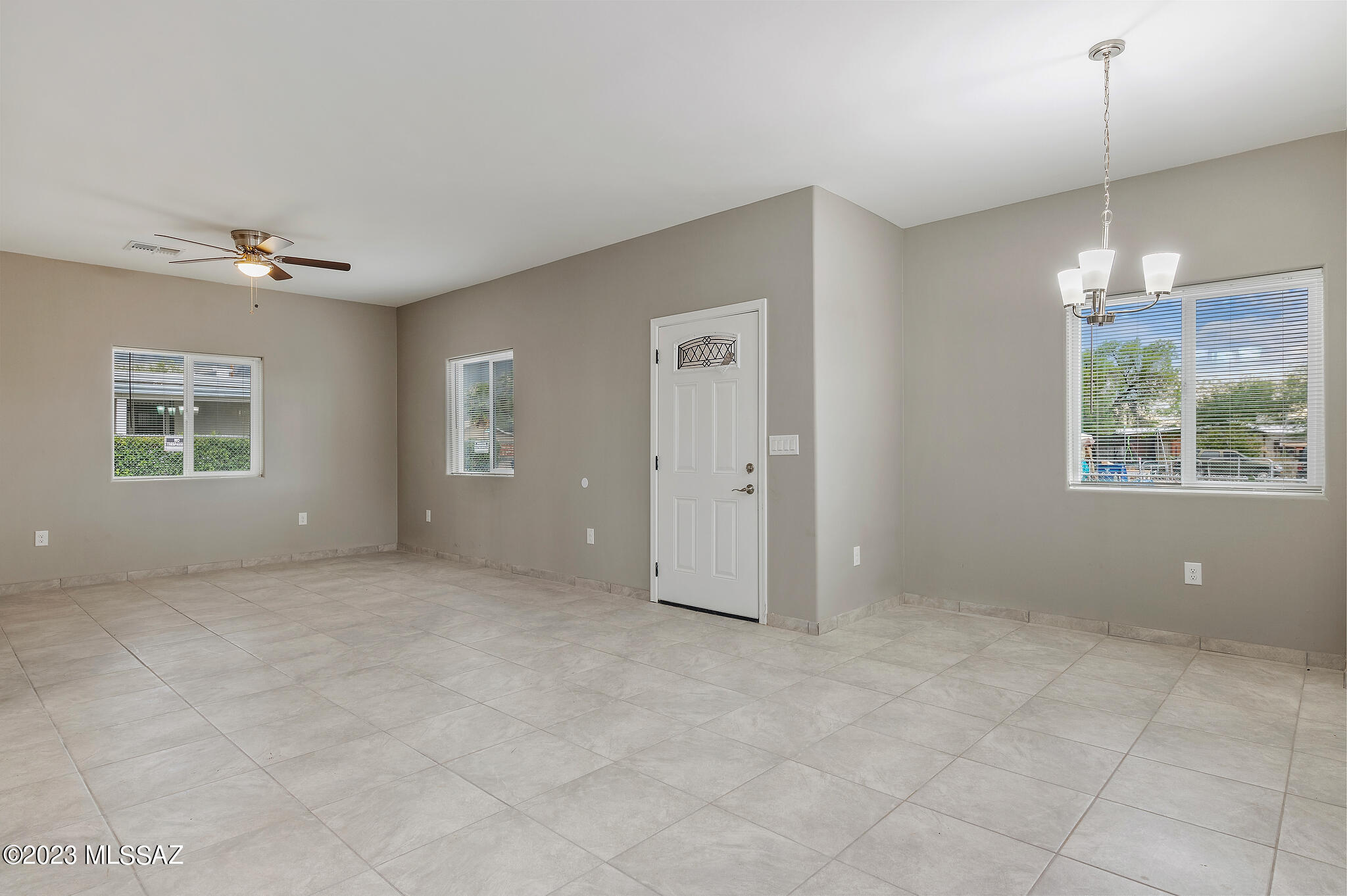 1343 East Ginter Road Tucson, AZ 85706 - Photo 7 of 25