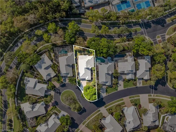 $495,000 | 1242 Silverstrand Drive, Naples, FL 34110