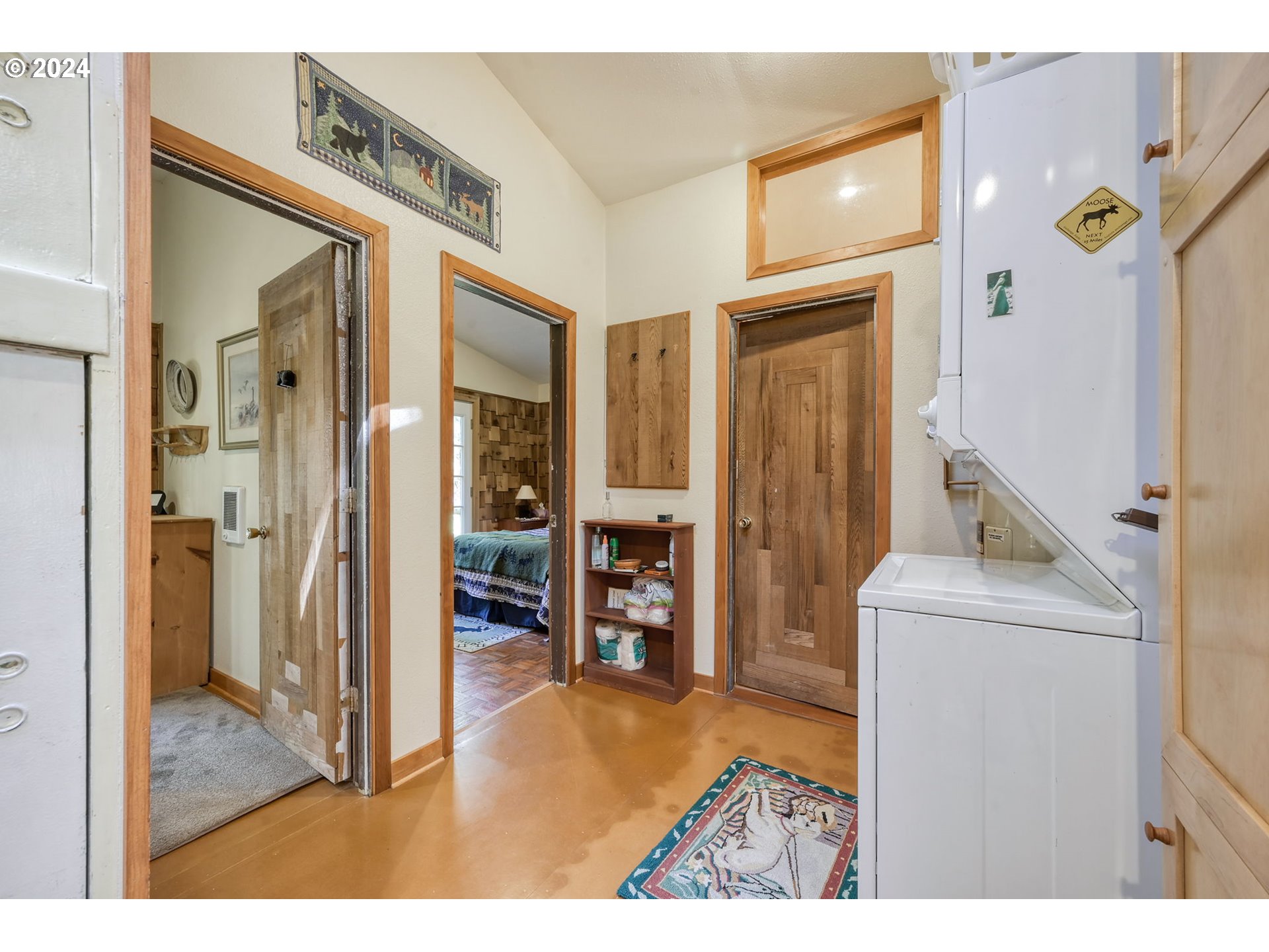 54822 King Road East Blue River, OR 97413 - Photo 17 of 33 Gallery Image 17