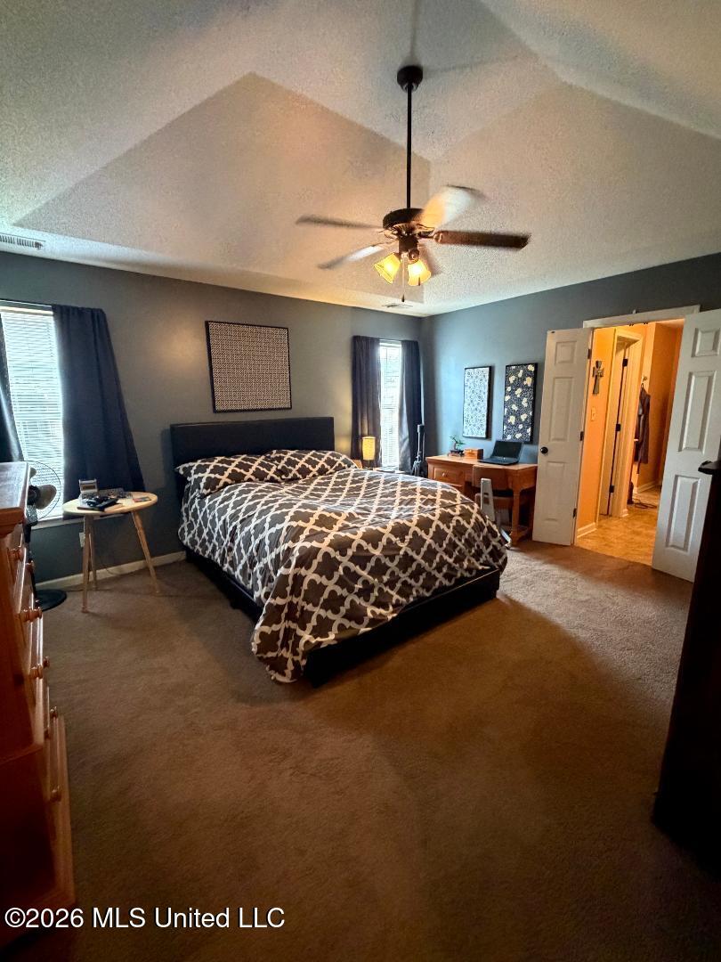 328 Vaiden Ridge Drive North Hernando, MS 38632 - Photo 9 of 16 Primary Bedroom