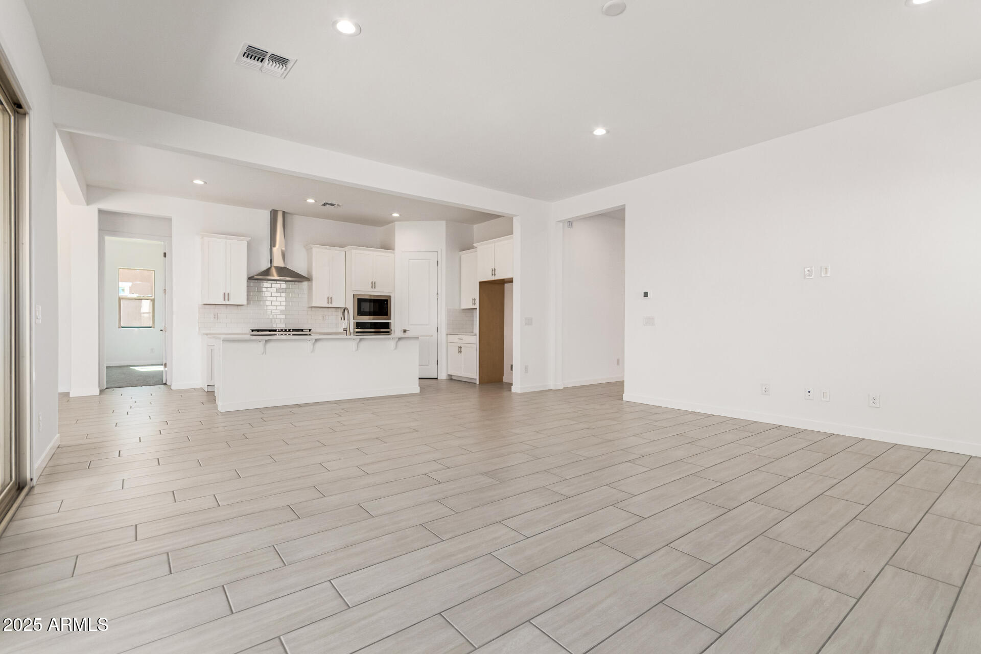 20155 West Monterey Way Buckeye, AZ 85396 - Photo 7 of 41 10-Monterey