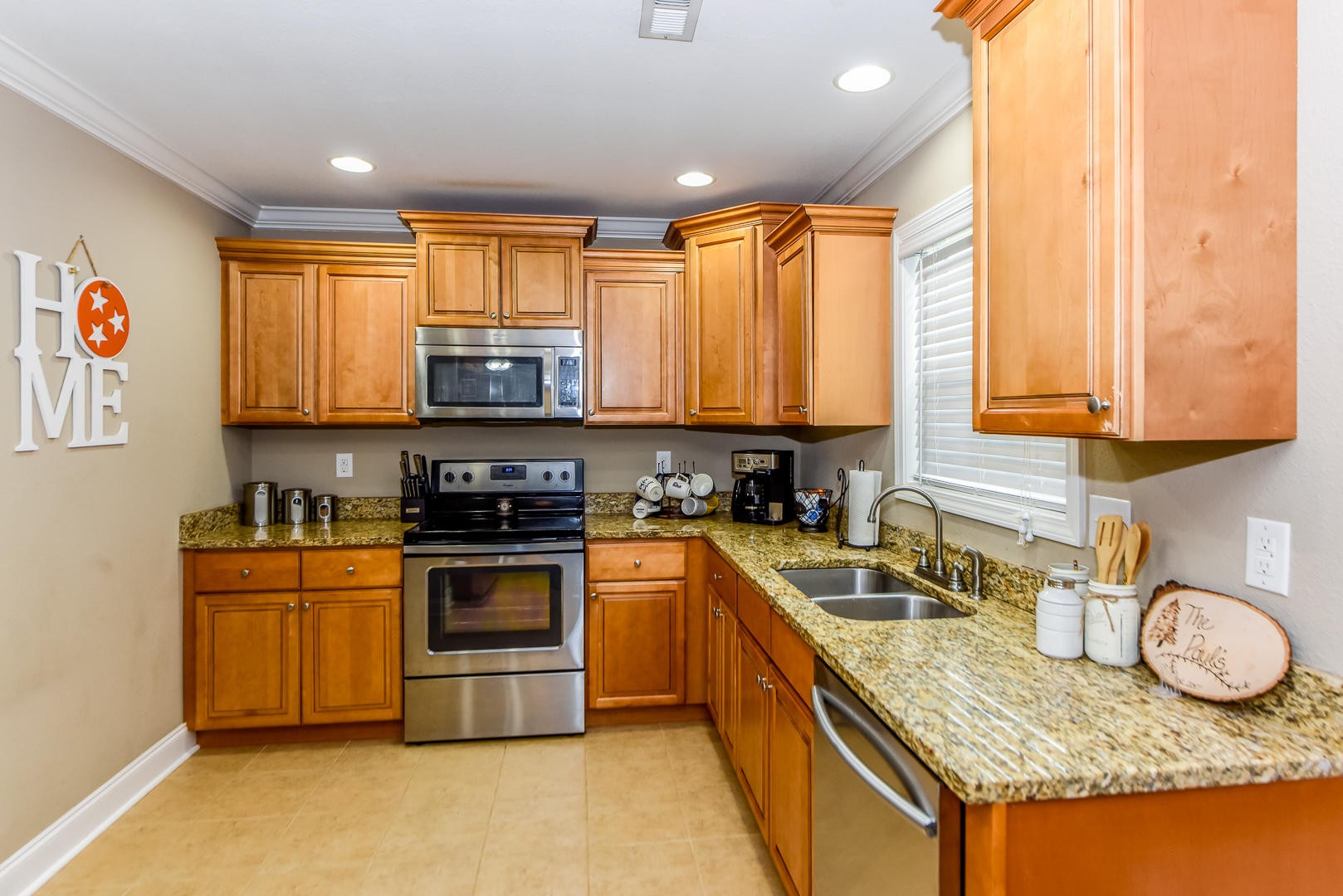 863 Wells Road Maryville, TN 37801 - Photo 9 of 25 Gallery Image 9