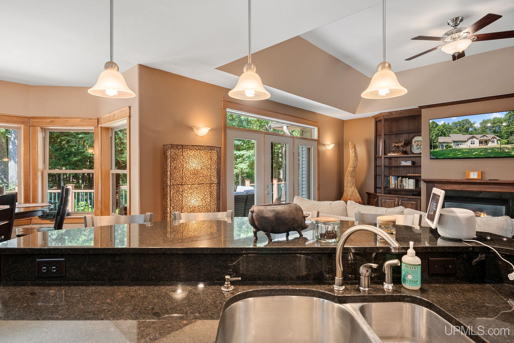 220 Chapel Ridge Road Marquette, MI 49855 - Photo 11 of 44 Gallery Image 11