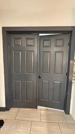 a view of entryway