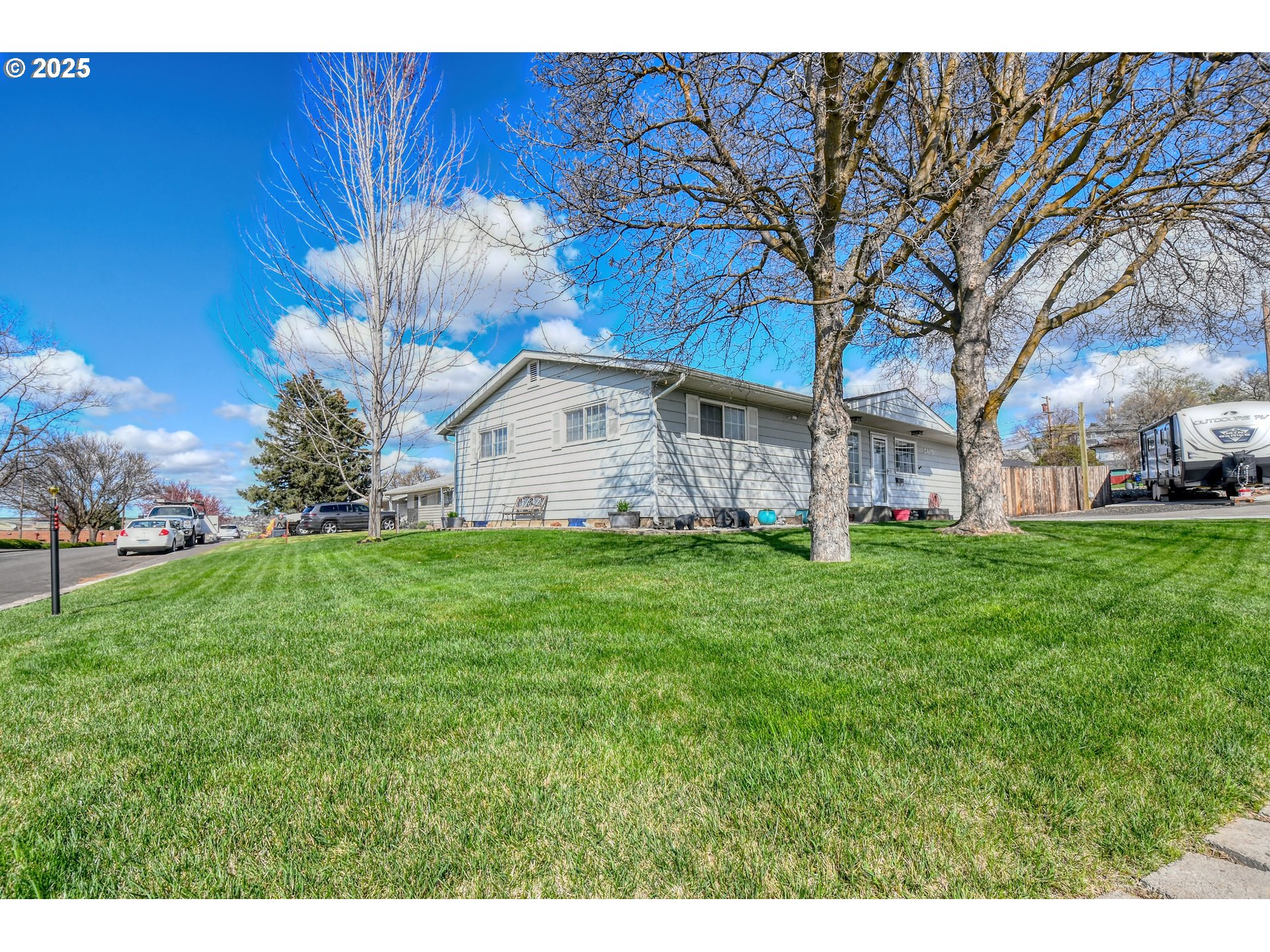 2405 Southwest Marshall Avenue Pendleton, OR 97801 - Photo 4 of 36 Gallery Image 4