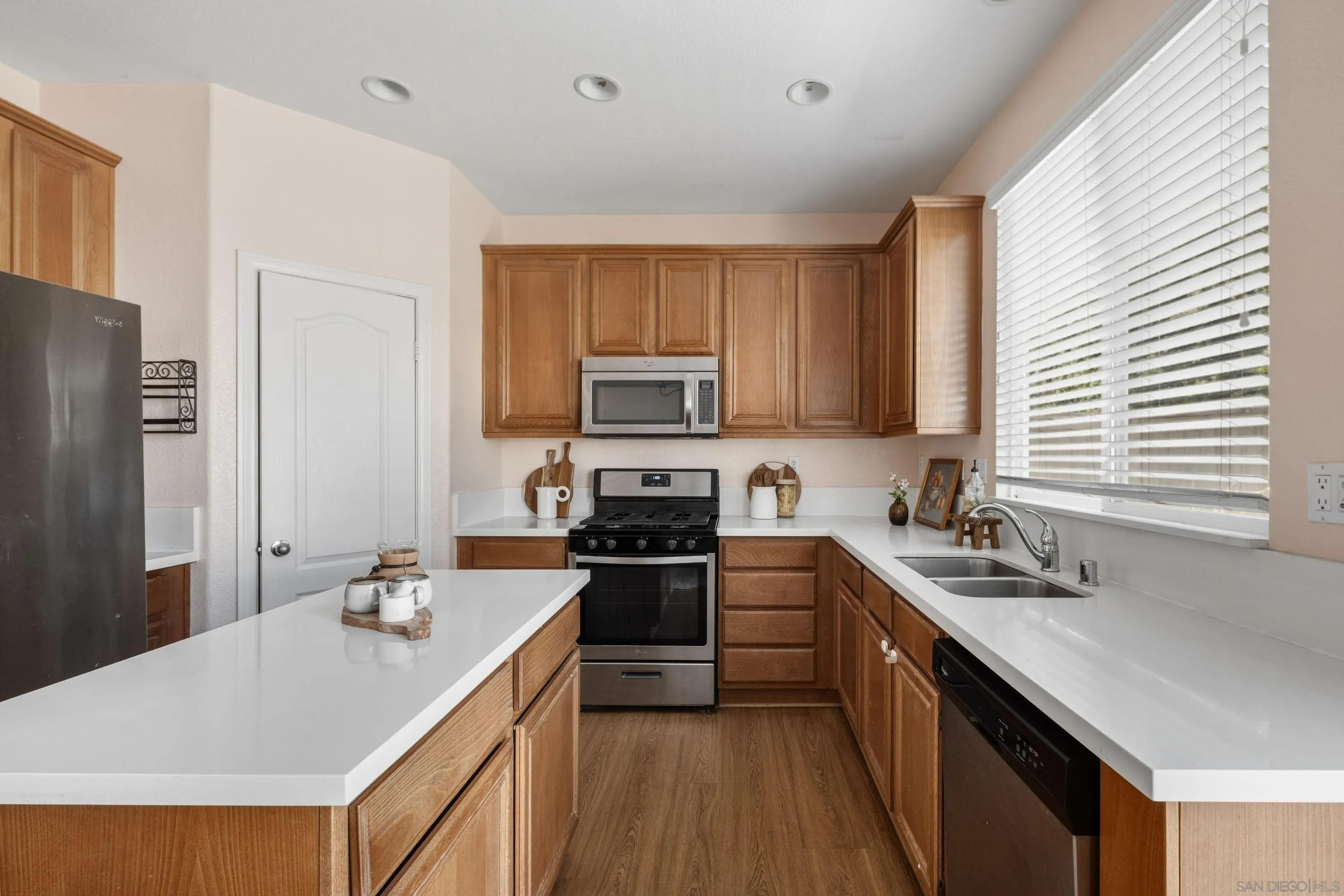 1438 Yellowstone Avenue Chula Vista, CA 91915 - Photo 9 of 27