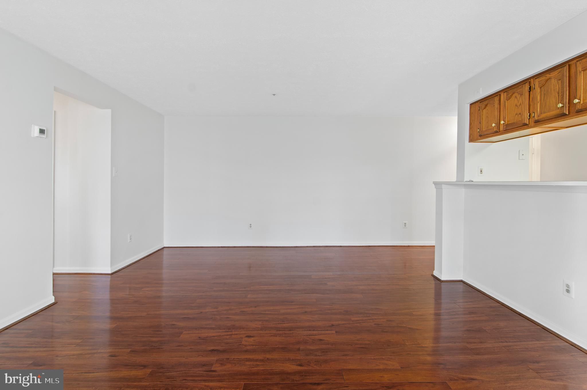 75 Laurel Path Court, Unit 4 Nottingham, MD 21236 - Photo 7 of 21 Living Room