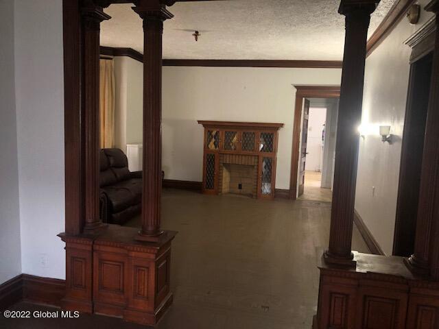 819 State Street Schenectady, NY 12307 - Photo 5 of 18 IMG_5182