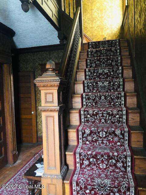 819 State Street Schenectady, NY 12307 - Photo 6 of 18 IMG_5186
