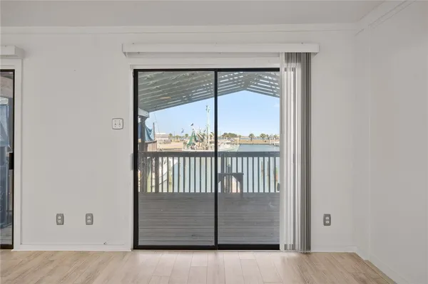 $899,000 | 318 West Cotter Avenue, Unit 2, Port Aransas, TX 78373