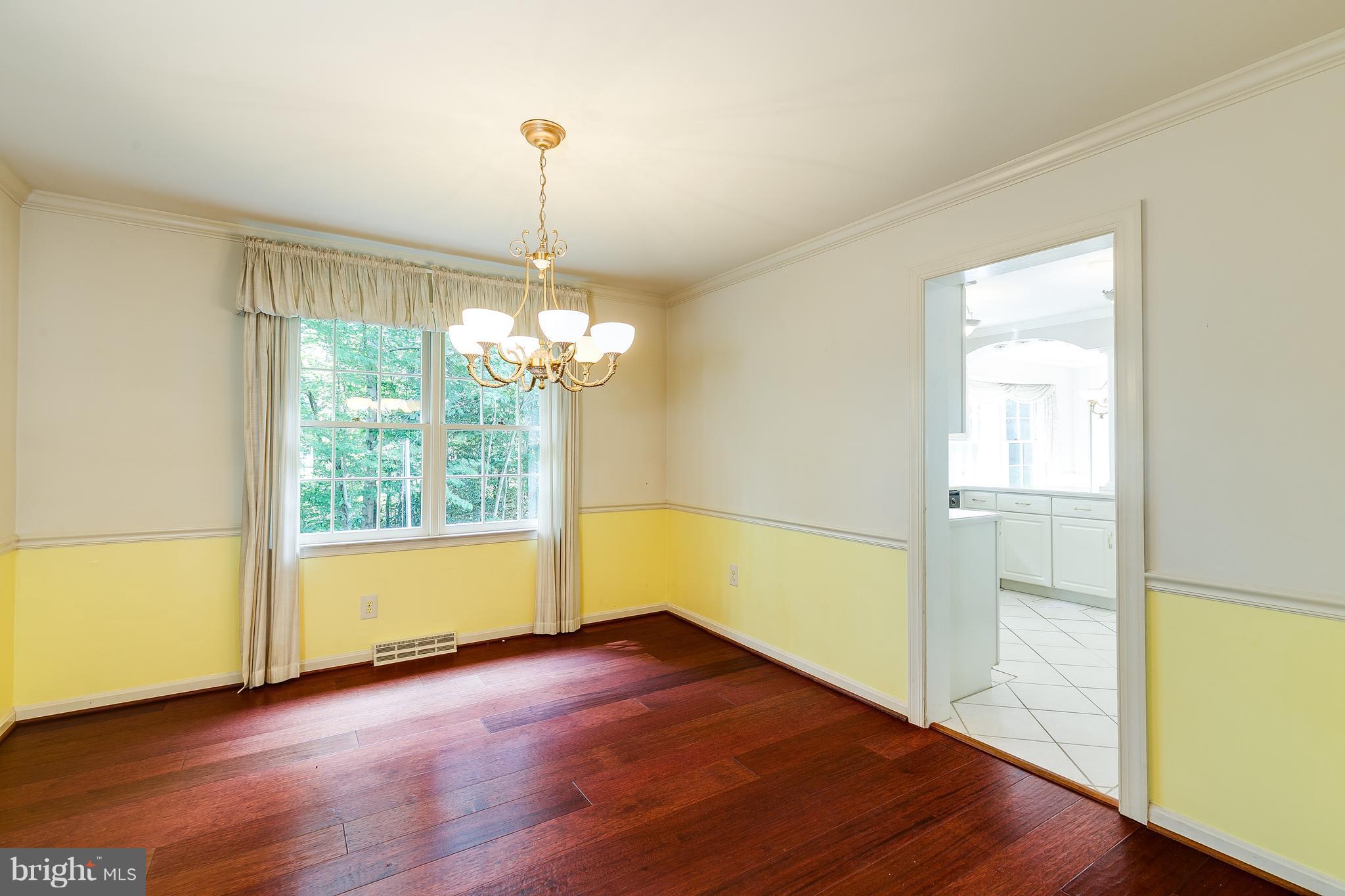 8805 Shadowlake Way Springfield, VA 22153 - Photo 11 of 30 Dining Room