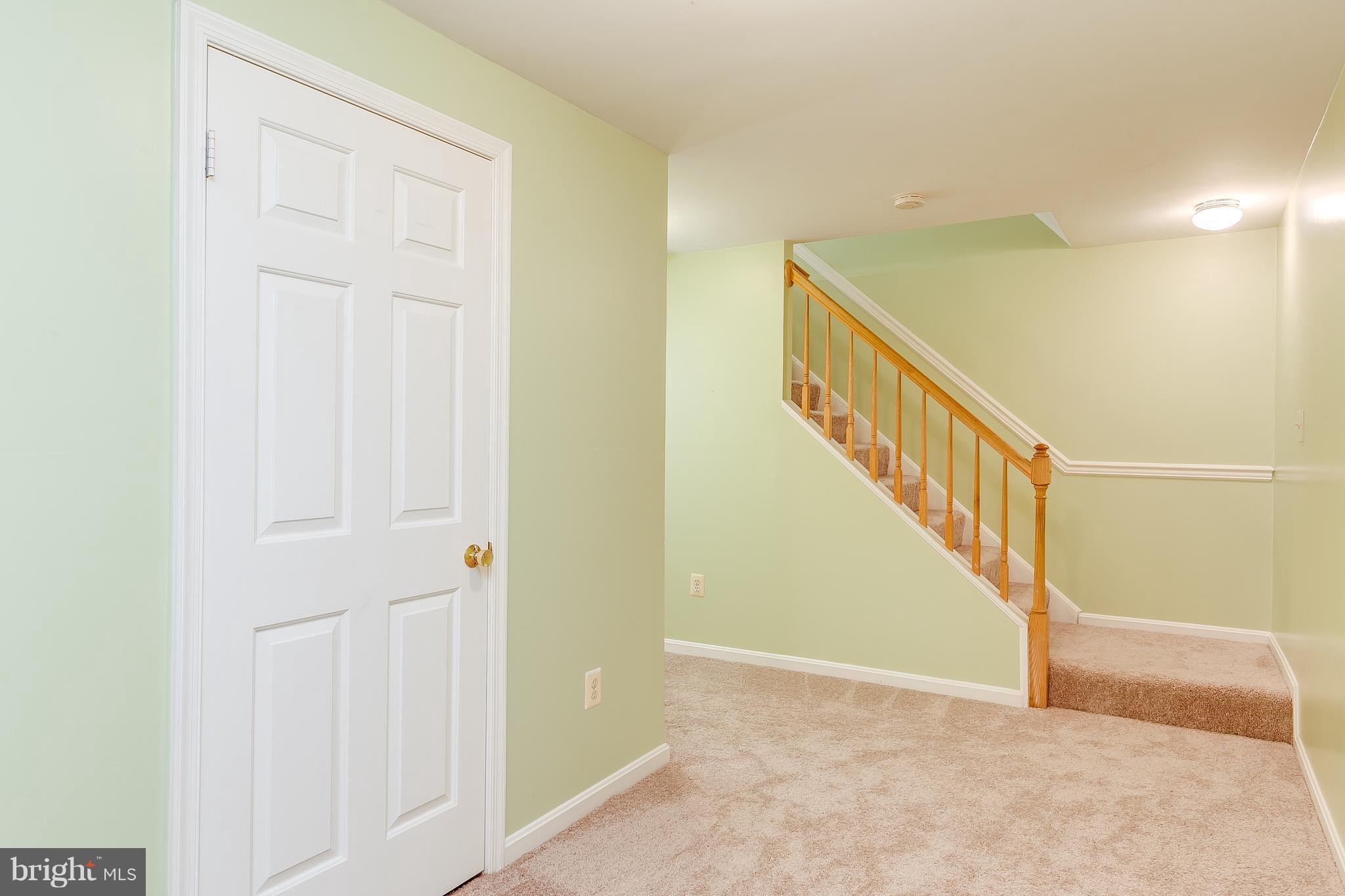 8805 Shadowlake Way Springfield, VA 22153 - Photo 22 of 30 Interior (General)