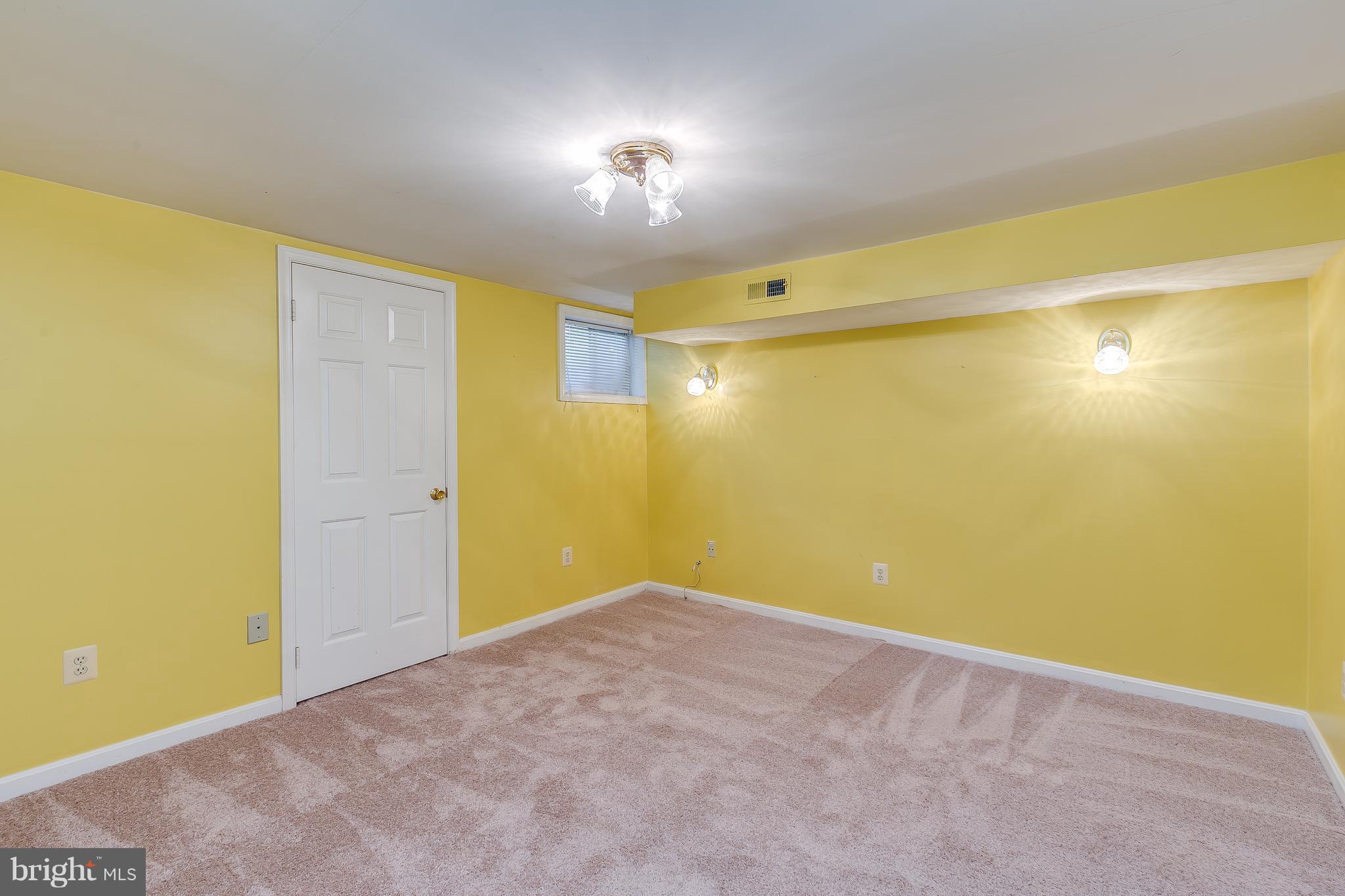 8805 Shadowlake Way Springfield, VA 22153 - Photo 25 of 30 Interior (General)