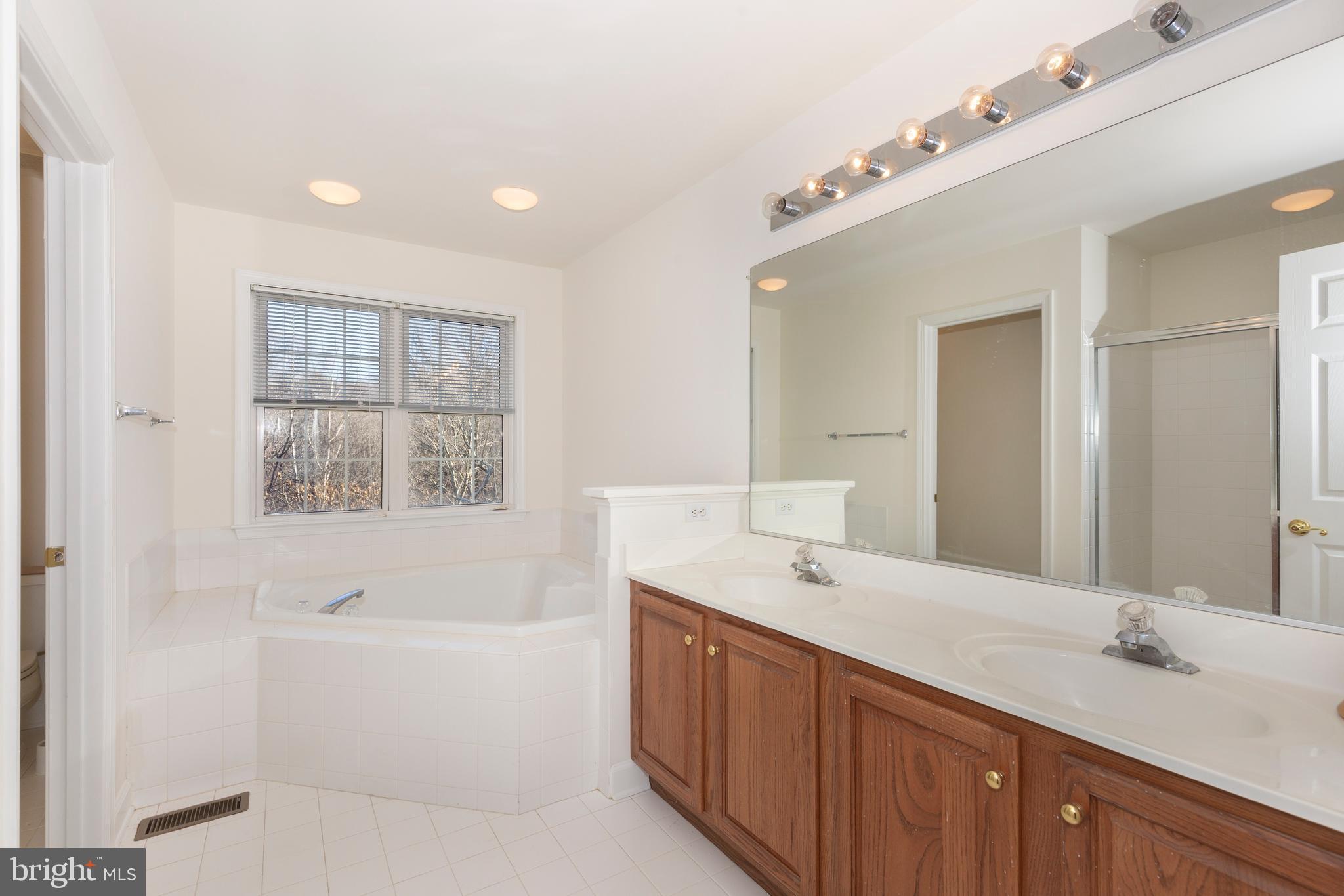 7680 Swallow Road Sykesville, MD 21784 - Photo 41 of 56