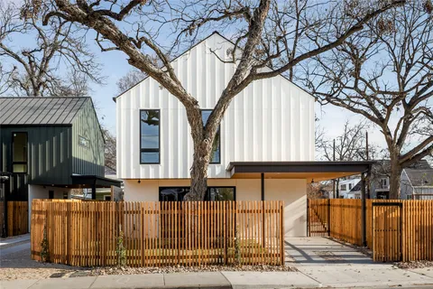 $1,200,000 | 722 Gunter Street, Austin, TX 78702